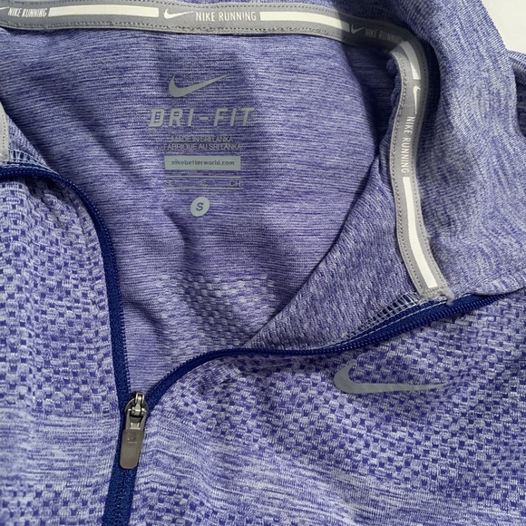 Nike quarter zip - Picture 2 of 4